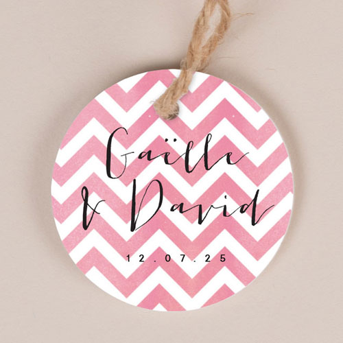 Etiquette ronde de mariage Chevrons - rose à personnaliser