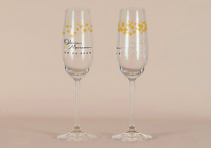 Flûte à champagne de mariage Coeurs suspendus à personnaliser