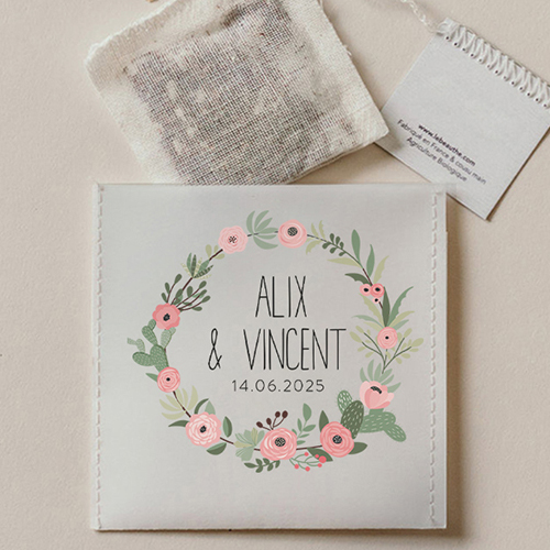 Sachet de thé de mariage Fleuri rose à personnaliser