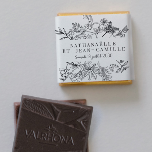 Carré chocolat :univers de mariage Composition florale à personnaliser