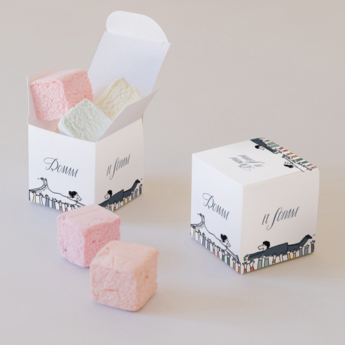 Petite boîte imprimée :univers de mariage Crowd Surfin à personnaliser