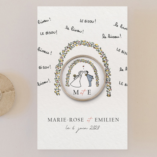 Pin's :univers de mariage Le bisou à personnaliser