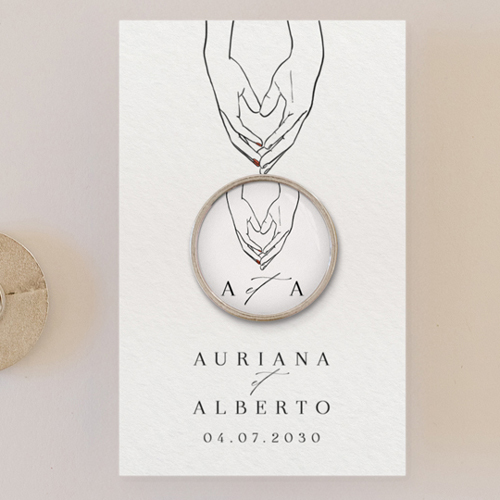 Pin's :univers de mariage Lola à personnaliser