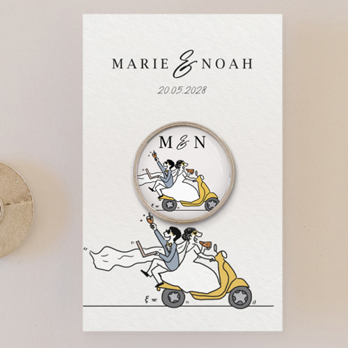Pin's :univers de mariage Vespa à personnaliser