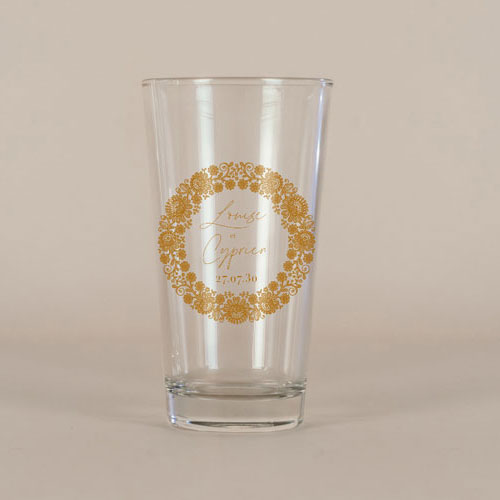 Verre à bière de mariage Clovelly à personnaliser